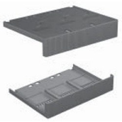 Low-profile 3-pole terminal cover for T4 fixed breakers