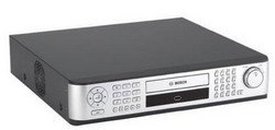 DVR-8L-100A BOSCH DIVAR MR, 8CH., 4 AUDIO CH., INTERNAL DVD-RW, 1000GB.
