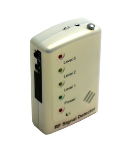 BUG DETECTOR WITH ANALOG AND DIGITAL OPTIONS